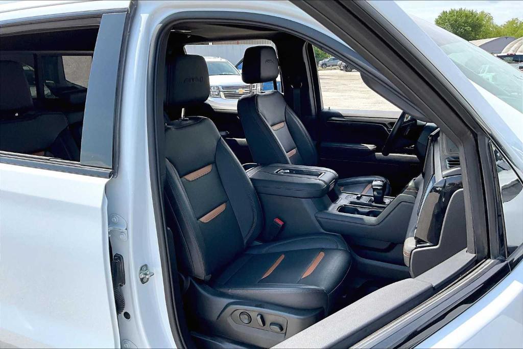 used 2022 GMC Sierra 1500 car, priced at $49,173