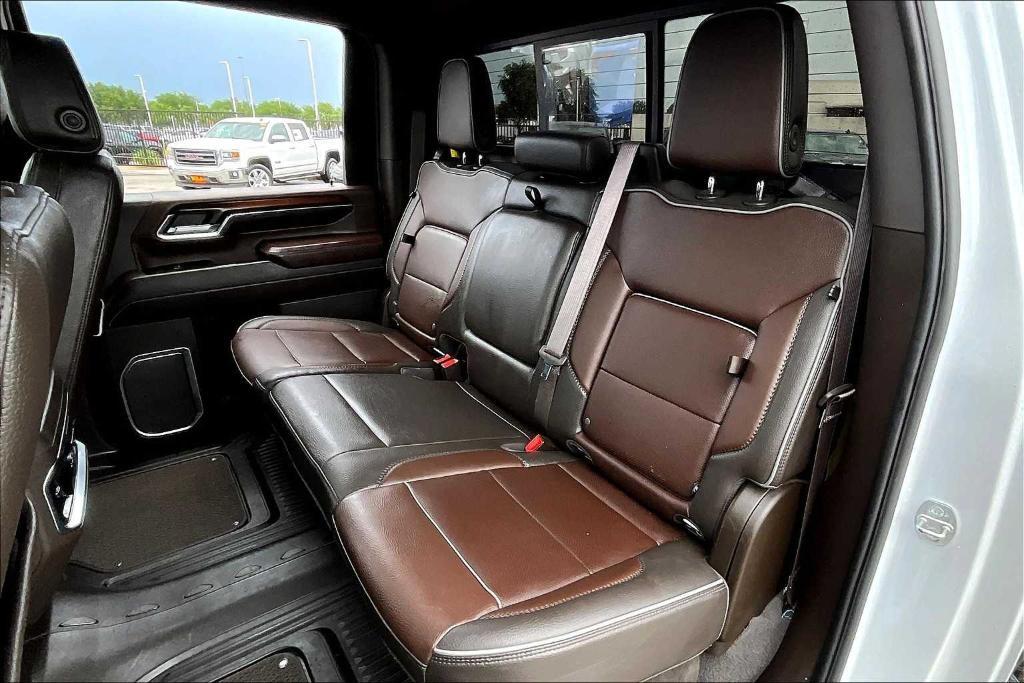 used 2024 GMC Sierra 2500 car, priced at $73,997