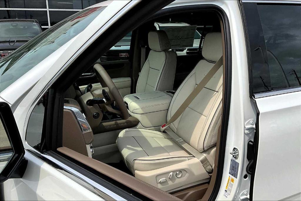 new 2025 GMC Yukon XL car, priced at $92,834