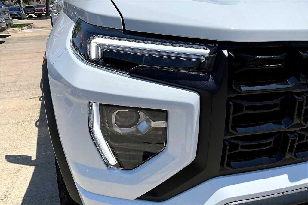 new 2025 GMC Canyon car, priced at $39,030
