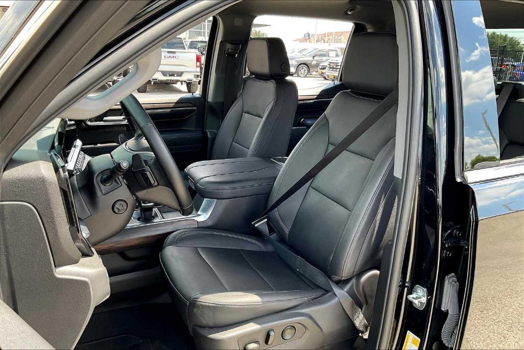 used 2023 GMC Sierra 1500 car, priced at $43,632