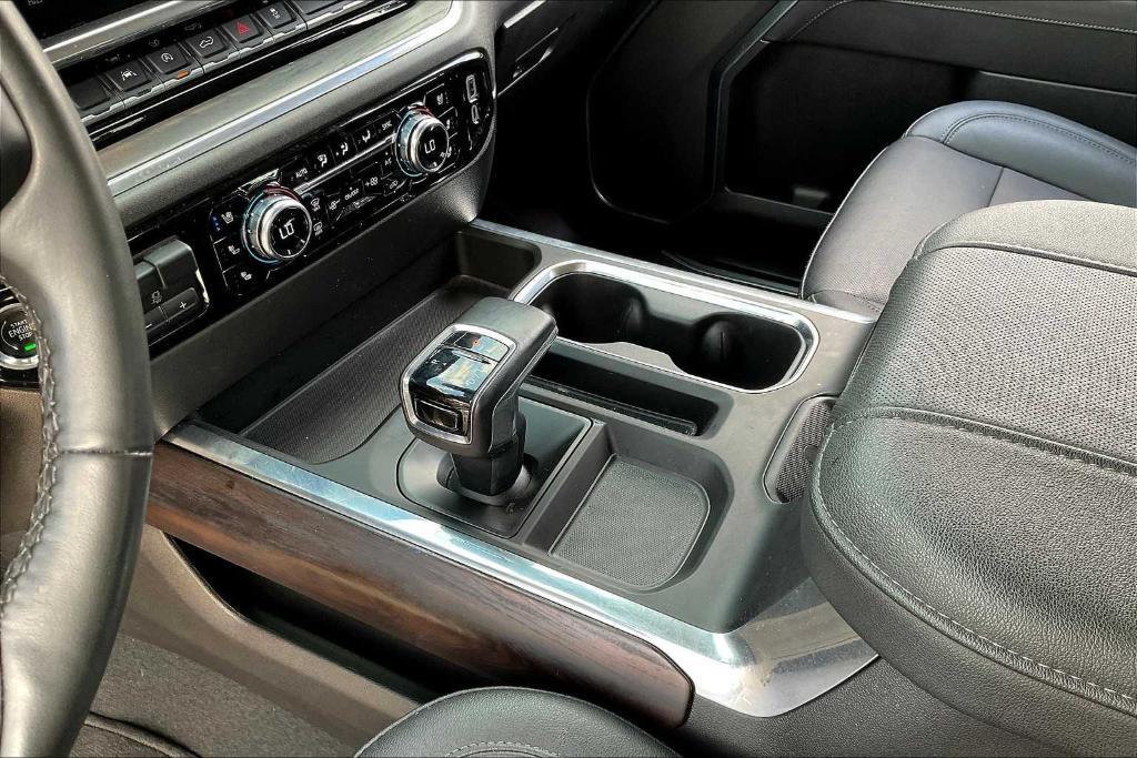 used 2023 GMC Sierra 1500 car, priced at $43,632