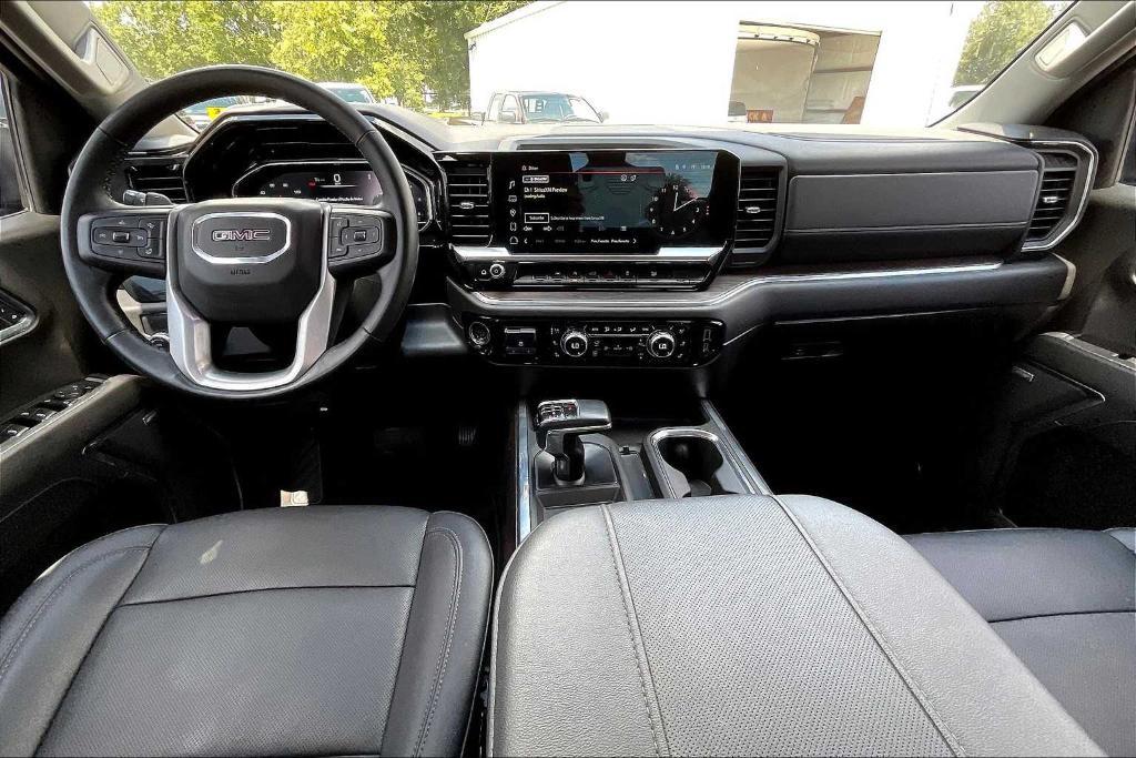 used 2023 GMC Sierra 1500 car, priced at $43,632