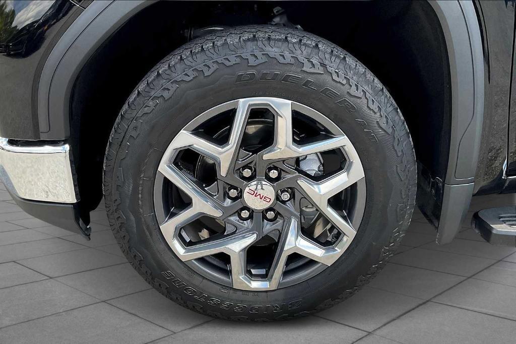 used 2023 GMC Sierra 1500 car, priced at $43,632