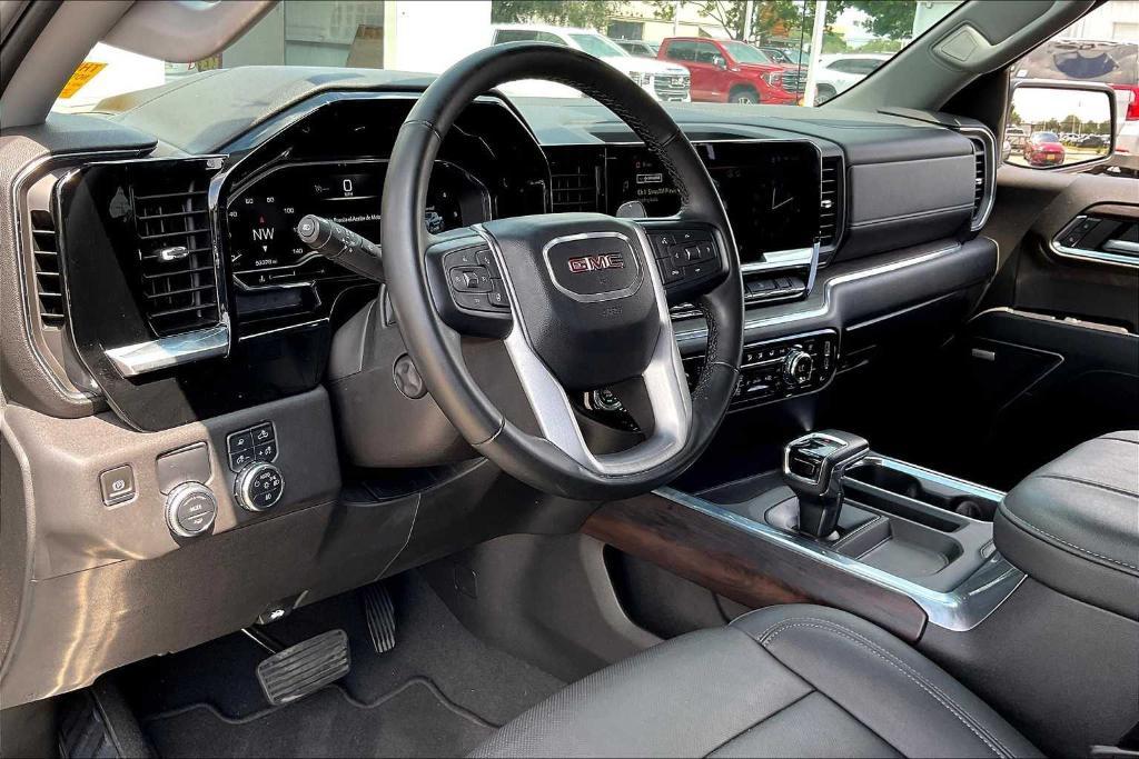 used 2023 GMC Sierra 1500 car, priced at $43,632