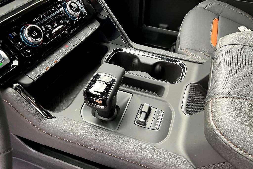 new 2025 GMC Sierra 1500 car, priced at $74,020