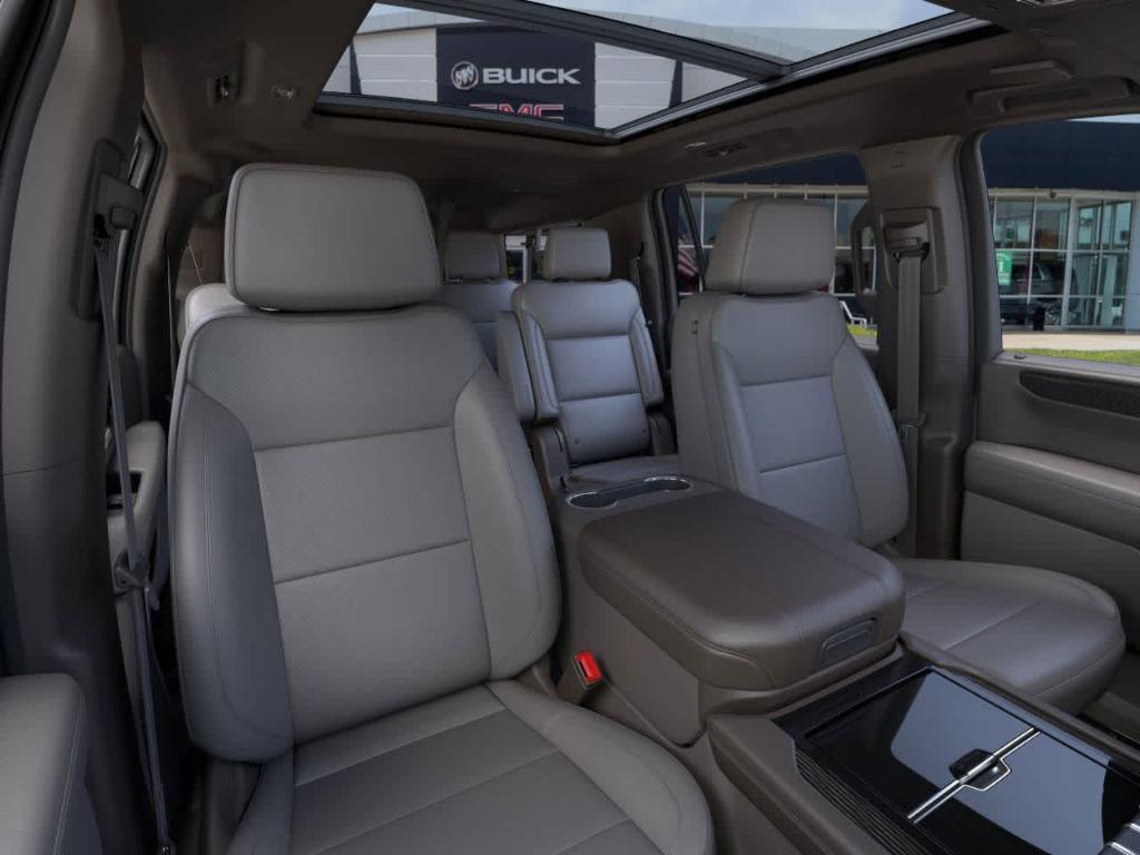 new 2025 GMC Yukon XL car, priced at $78,684