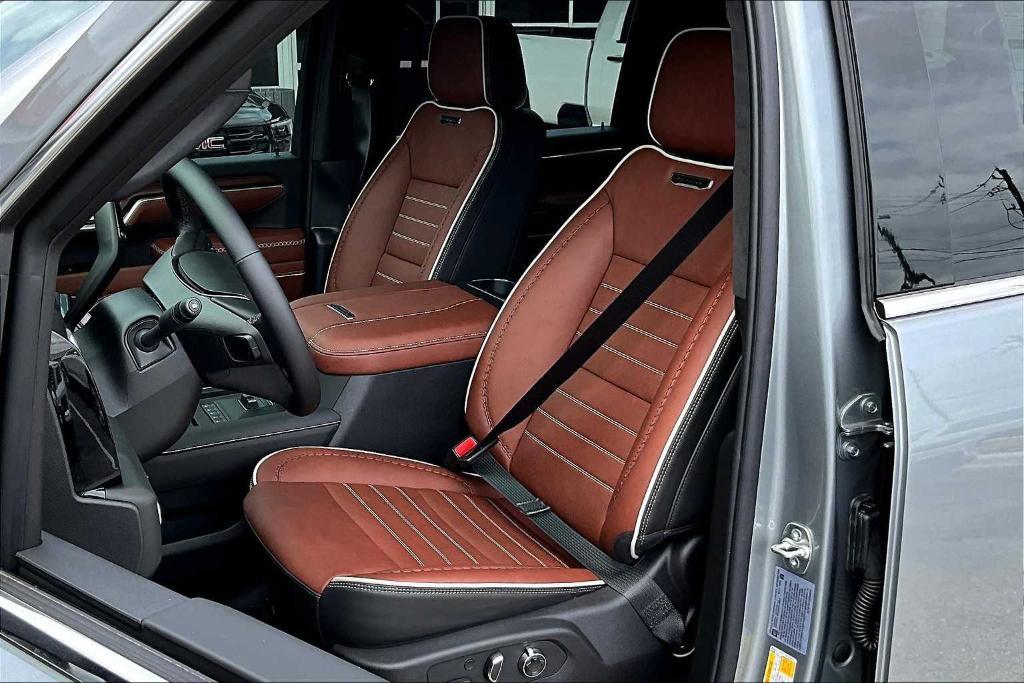new 2025 GMC Sierra 3500 car, priced at $105,659