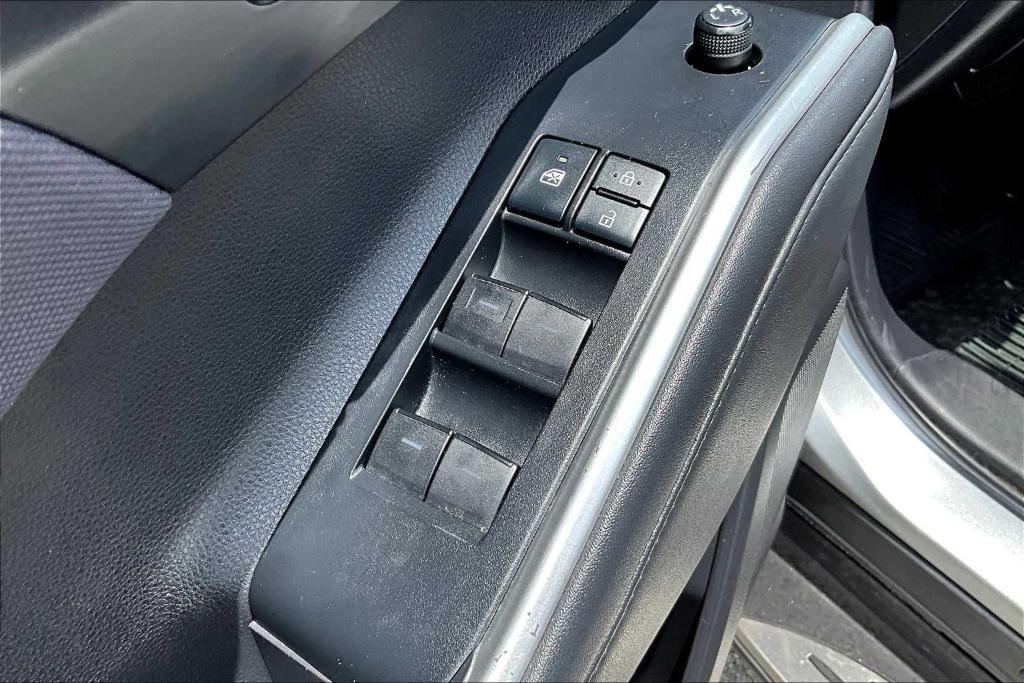 used 2022 Toyota Highlander car, priced at $31,339