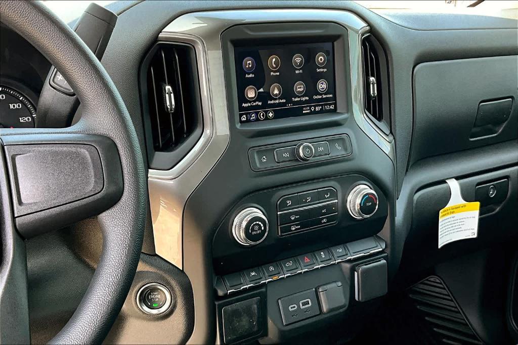 new 2025 GMC Sierra 1500 car, priced at $40,095