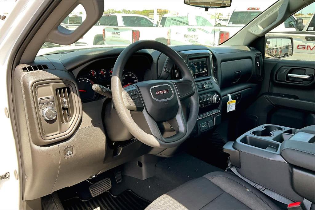 new 2025 GMC Sierra 1500 car, priced at $40,095