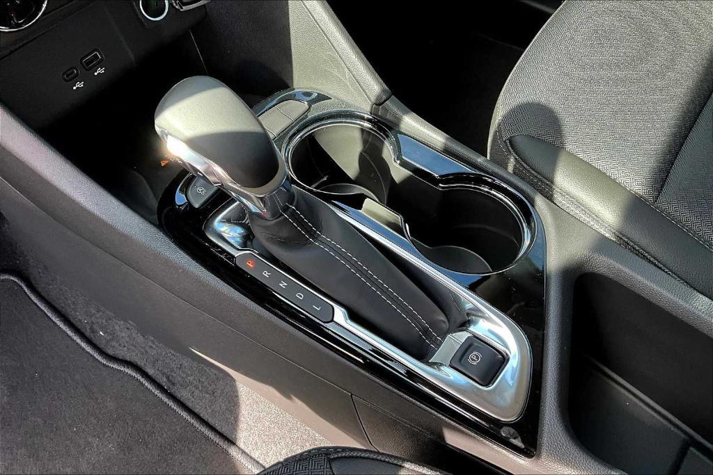 new 2025 Buick Encore GX car, priced at $28,825