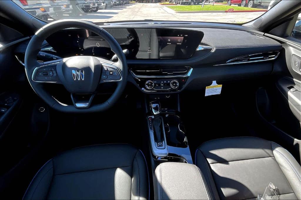 new 2025 Buick Envista car, priced at $28,775