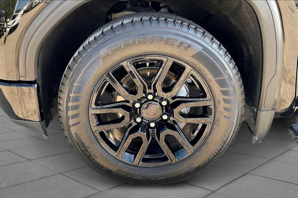 used 2022 GMC Sierra 1500 Limited car, priced at $23,796