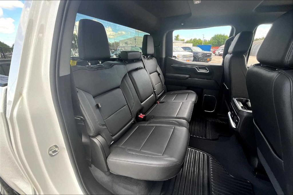 used 2022 Chevrolet Silverado 1500 car, priced at $46,859