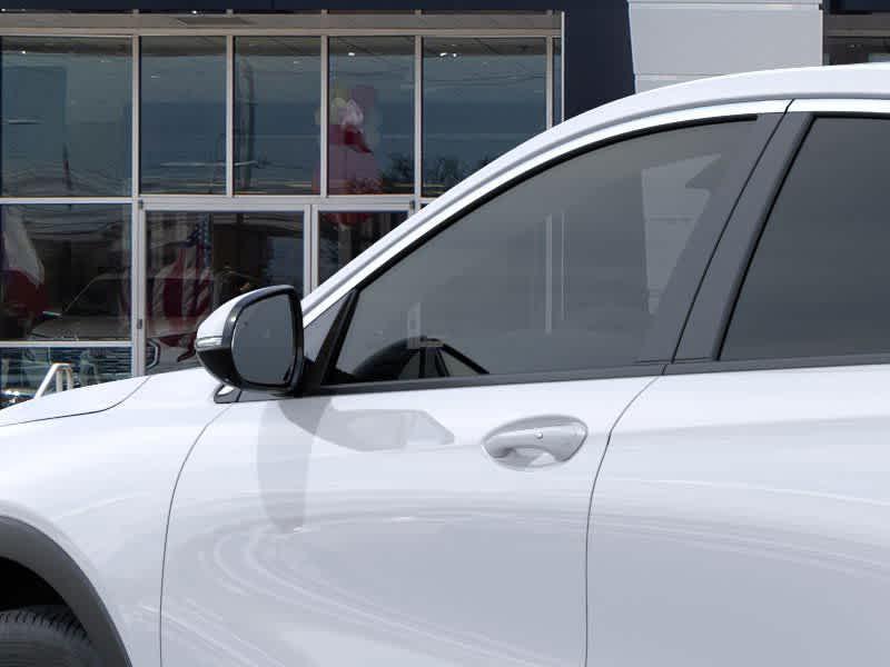new 2025 Buick Envista car, priced at $26,440