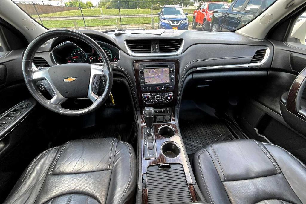 used 2015 Chevrolet Traverse car, priced at $12,898