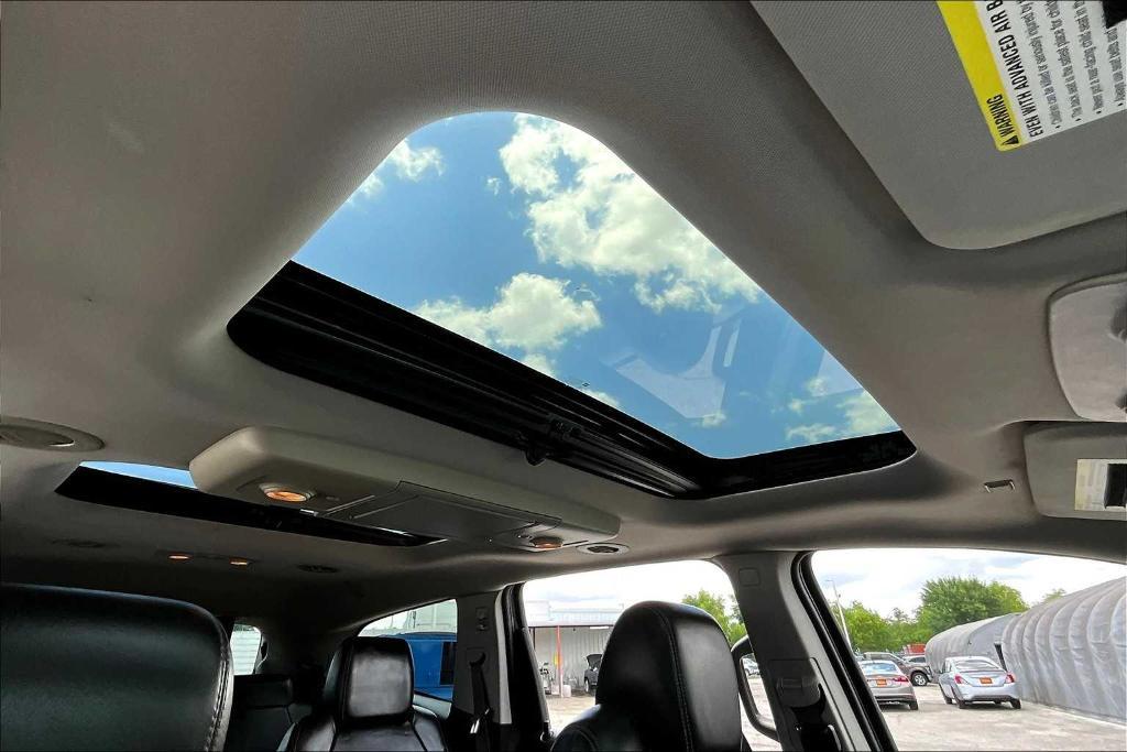 used 2015 Chevrolet Traverse car, priced at $12,898