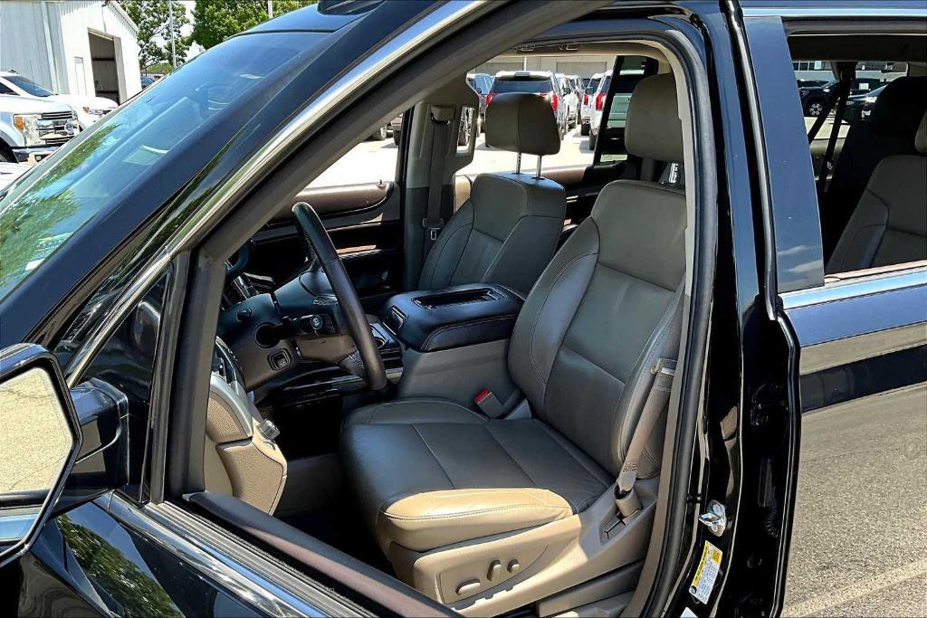 used 2016 Chevrolet Suburban car, priced at $22,979