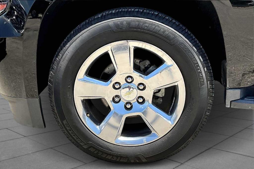 used 2016 Chevrolet Suburban car, priced at $22,979