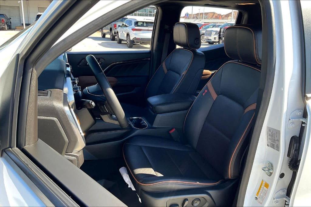 used 2023 GMC Canyon car, priced at $39,997