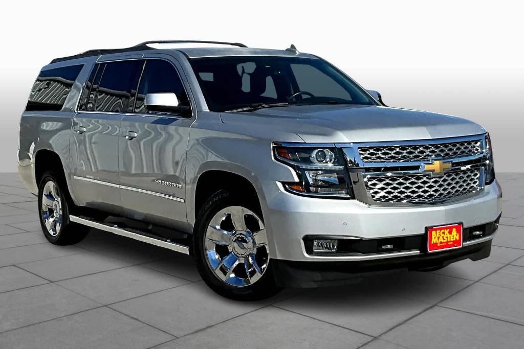 used 2016 Chevrolet Suburban car, priced at $21,939