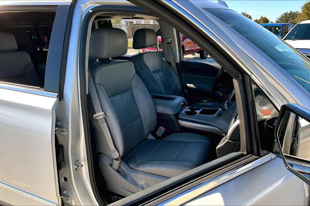 used 2016 Chevrolet Suburban car, priced at $21,939