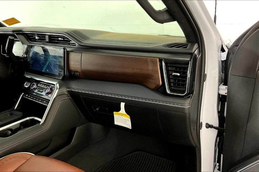 used 2025 GMC Sierra 2500 car, priced at $86,977