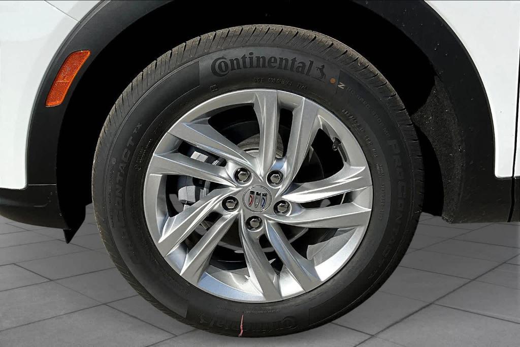 new 2025 Buick Envista car, priced at $26,385