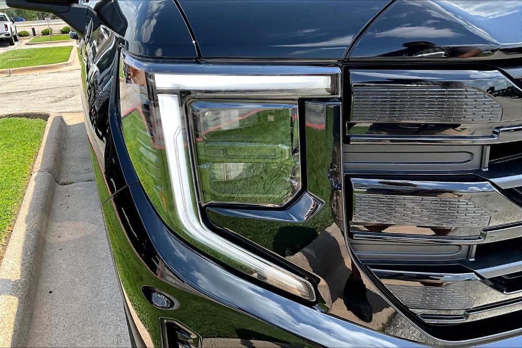 new 2025 GMC Sierra 1500 car, priced at $47,315