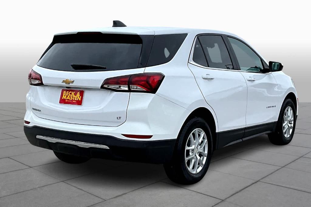 used 2022 Chevrolet Equinox car, priced at $21,997