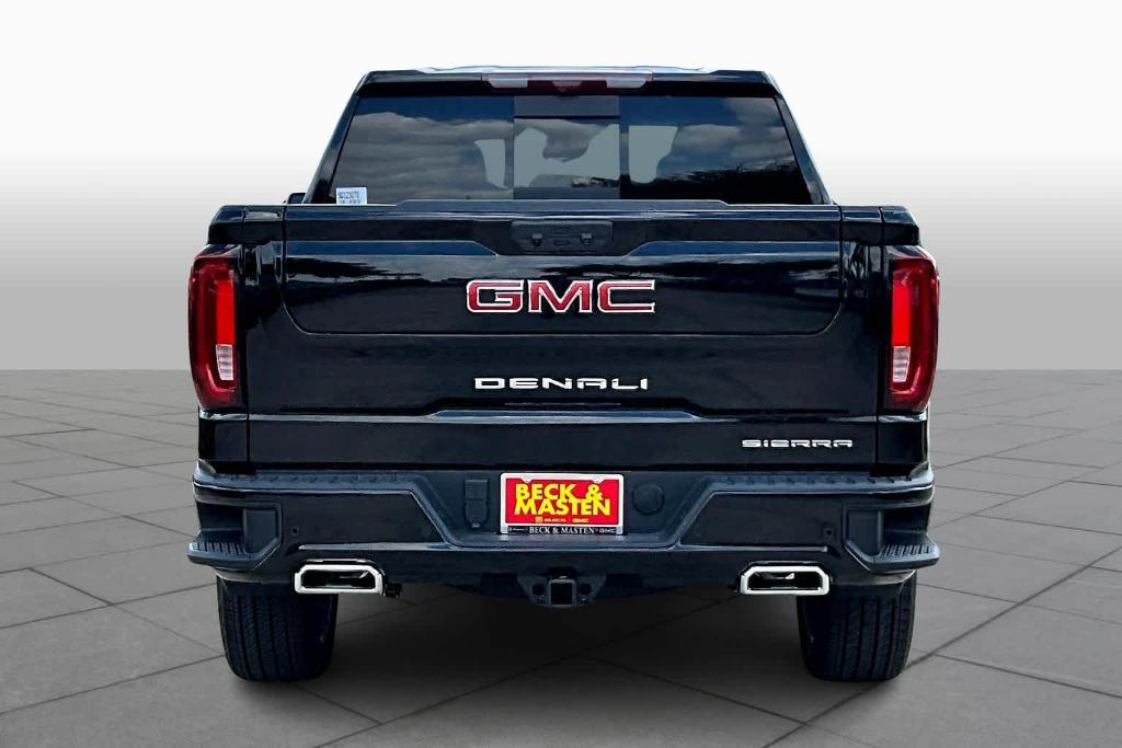 new 2025 GMC Sierra 1500 car, priced at $70,393