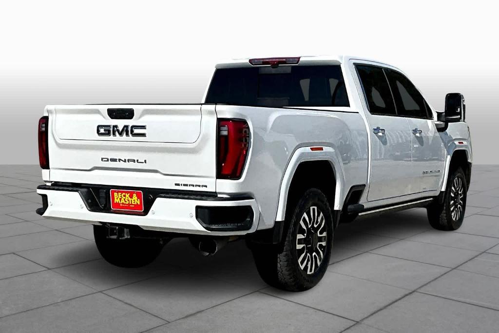 used 2024 GMC Sierra 2500 car, priced at $77,390