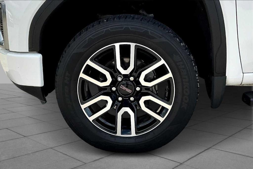 used 2019 GMC Sierra 1500 car, priced at $33,720