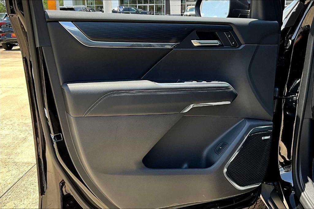 new 2025 GMC Acadia car, priced at $47,900