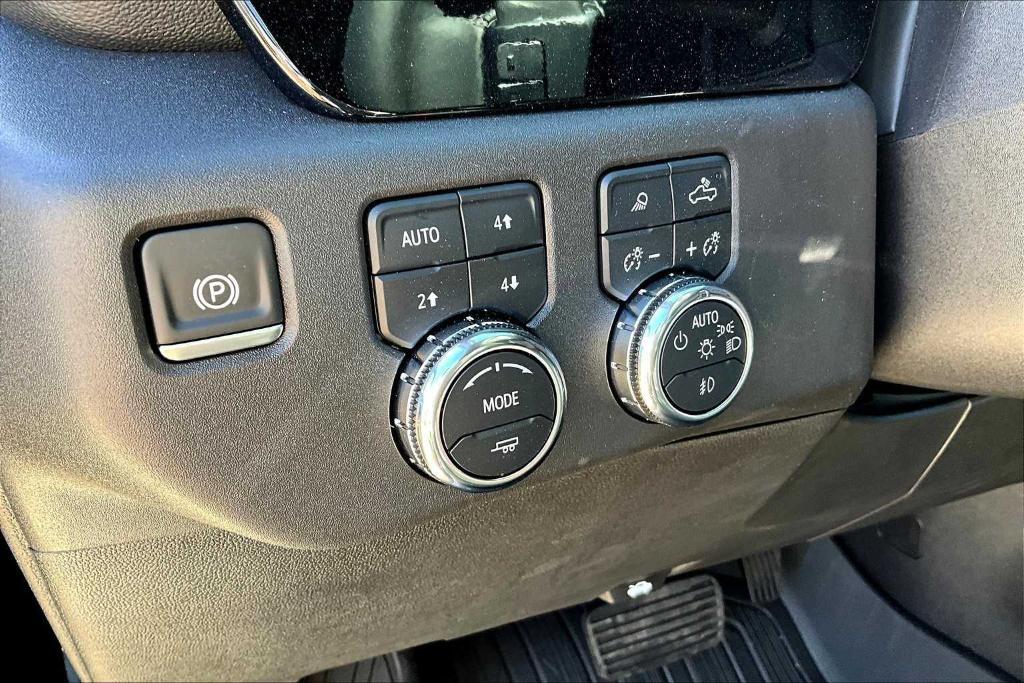 new 2025 GMC Sierra 1500 car, priced at $54,640