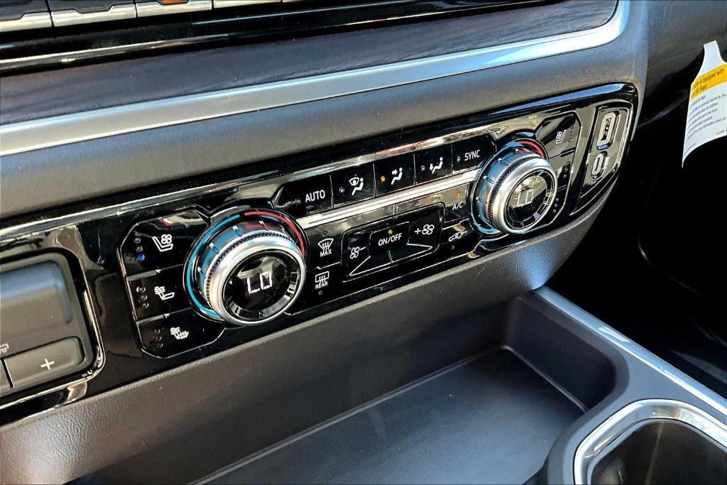new 2025 GMC Sierra 1500 car, priced at $54,640