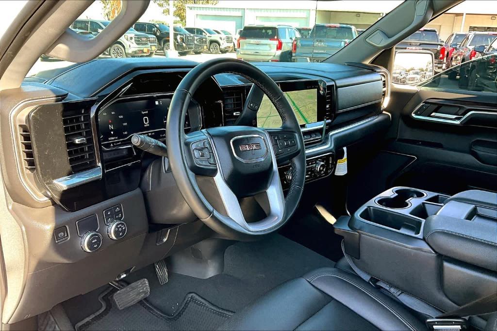 used 2023 GMC Sierra 1500 car, priced at $43,997