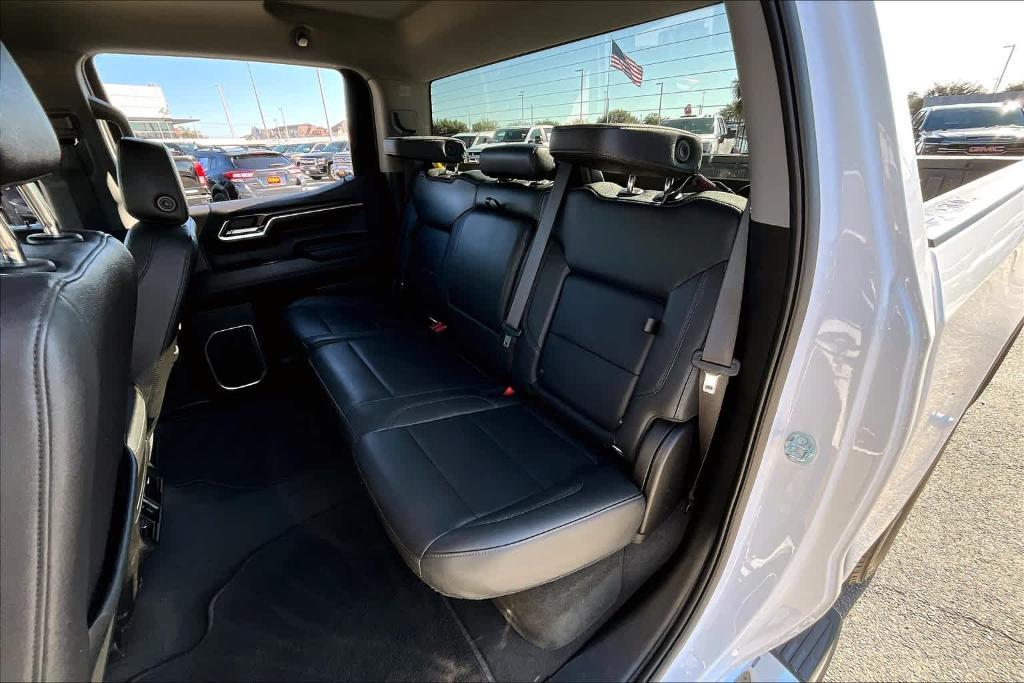 used 2023 GMC Sierra 1500 car, priced at $43,997