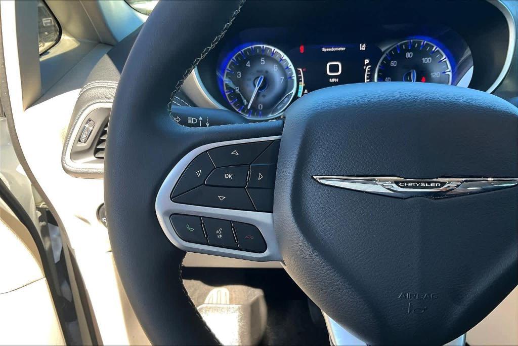 used 2022 Chrysler Pacifica car, priced at $20,687