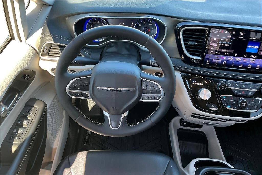 used 2022 Chrysler Pacifica car, priced at $20,687