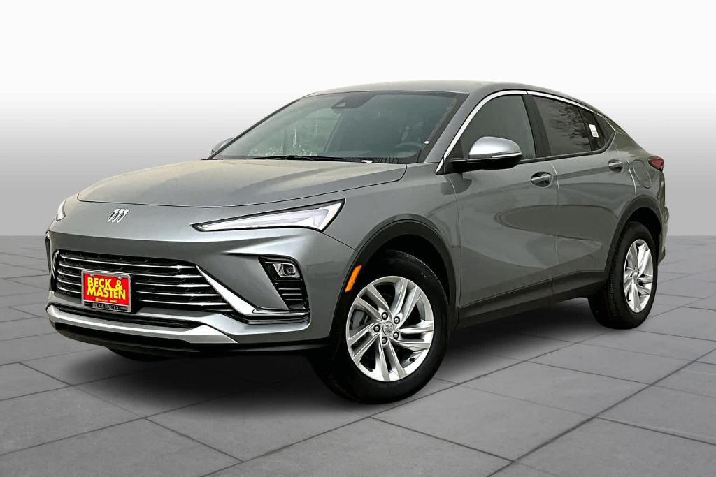 new 2025 Buick Envista car, priced at $28,025