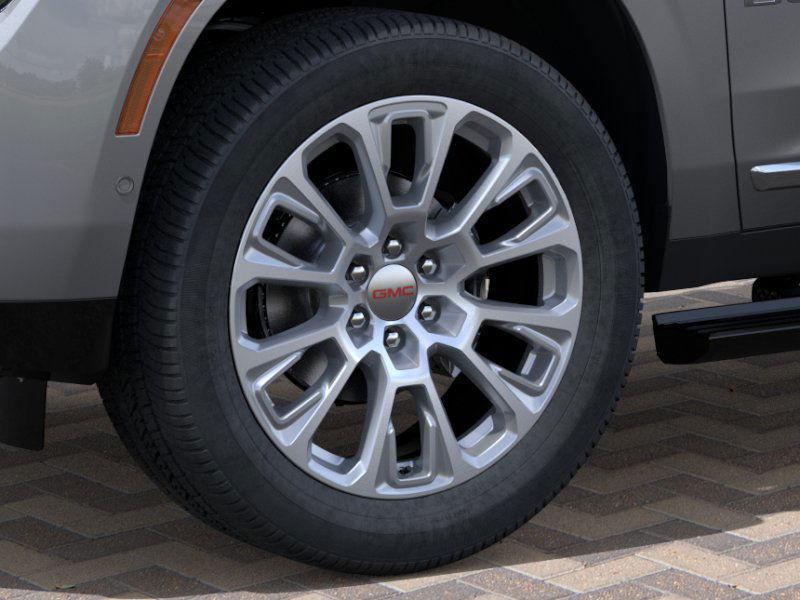 new 2025 GMC Yukon car, priced at $91,639