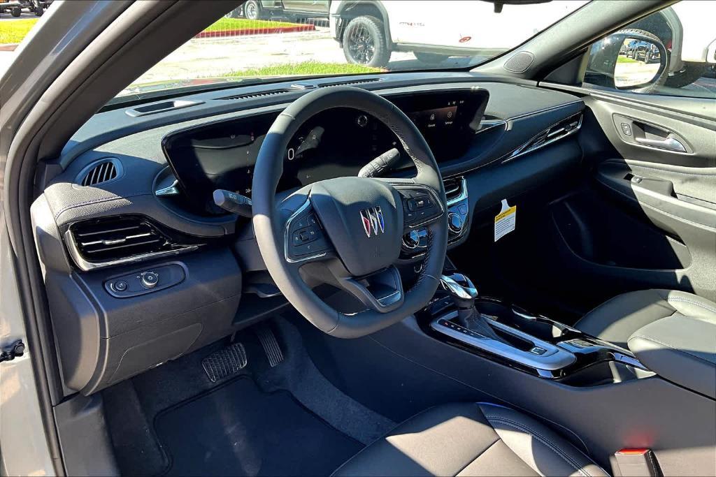 new 2025 Buick Envista car, priced at $27,880