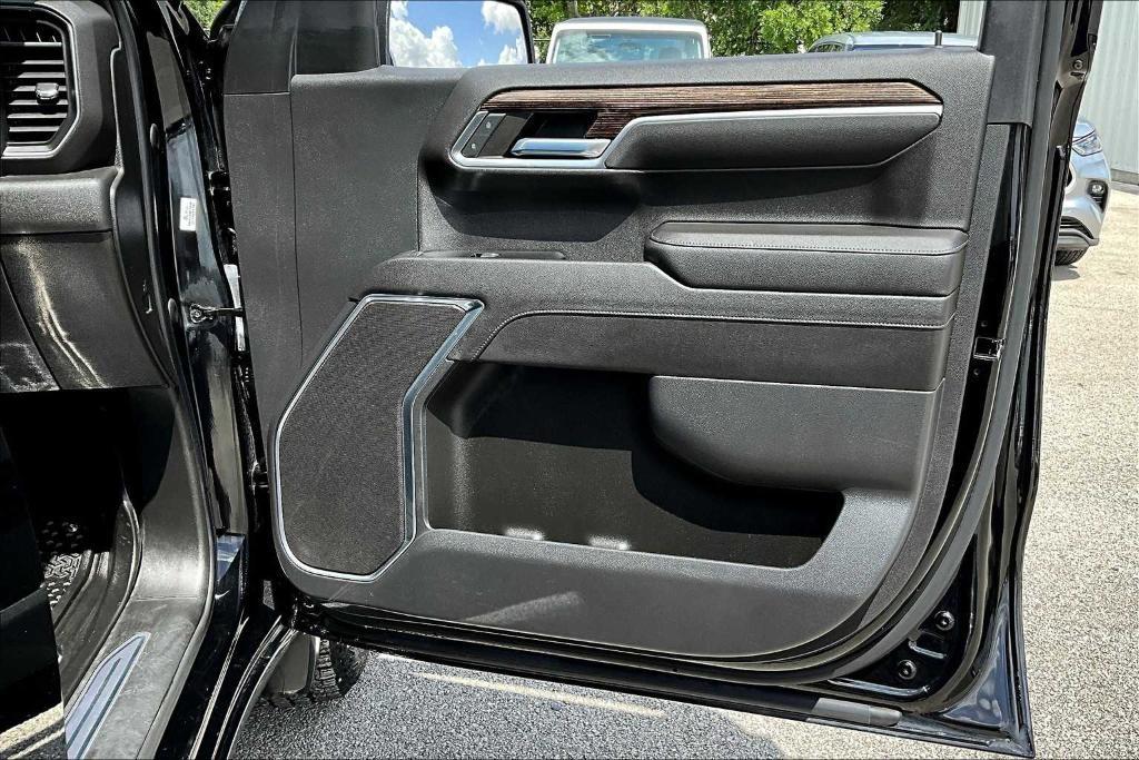 used 2023 GMC Sierra 1500 car, priced at $36,977