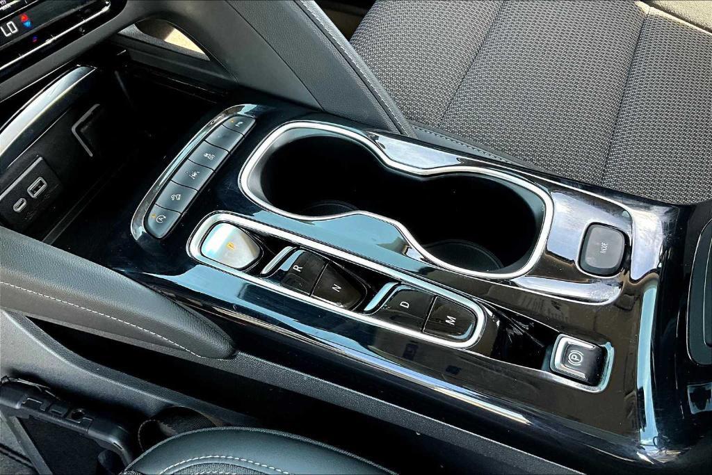 used 2023 Buick Envision car, priced at $28,081