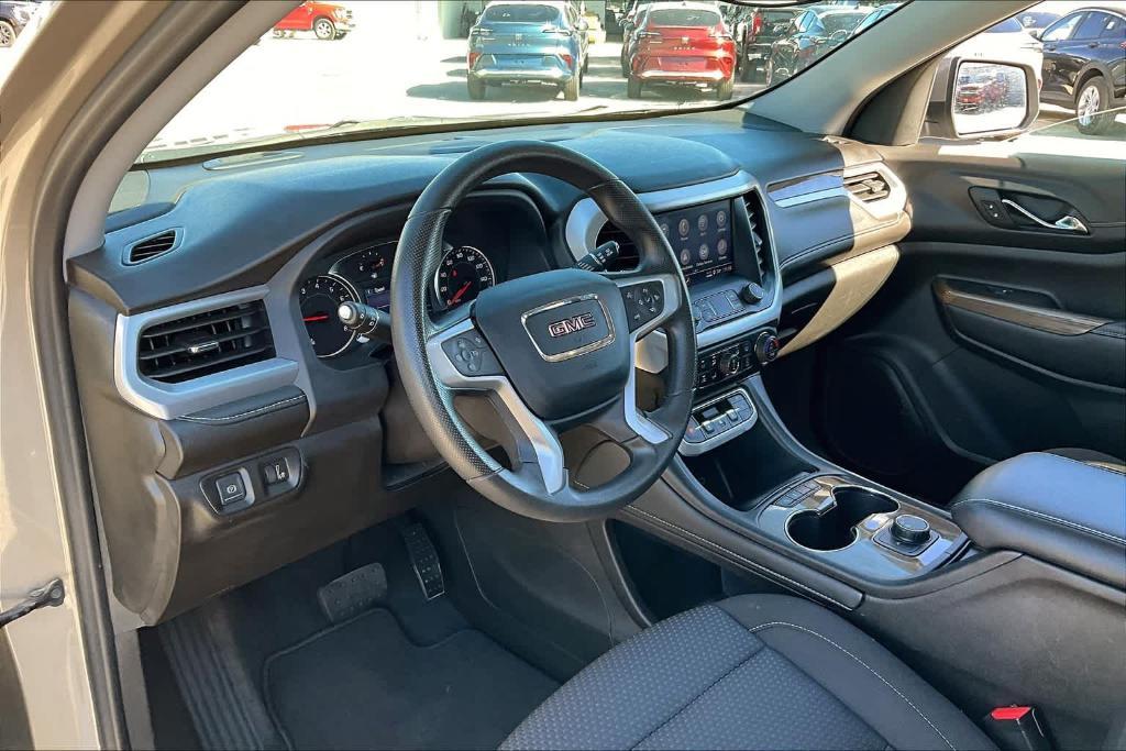 used 2023 GMC Acadia car, priced at $28,998