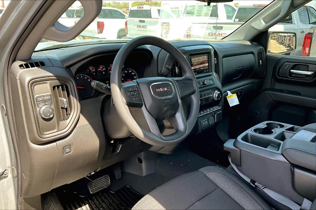 new 2025 GMC Sierra 1500 car, priced at $41,680
