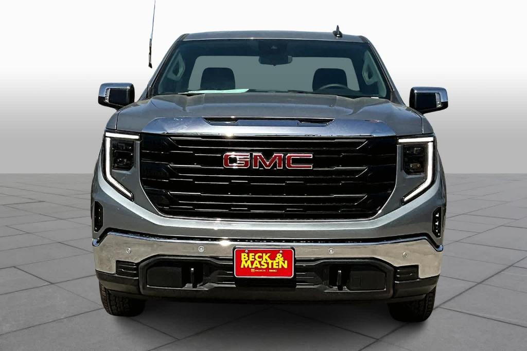 new 2025 GMC Sierra 1500 car, priced at $41,680