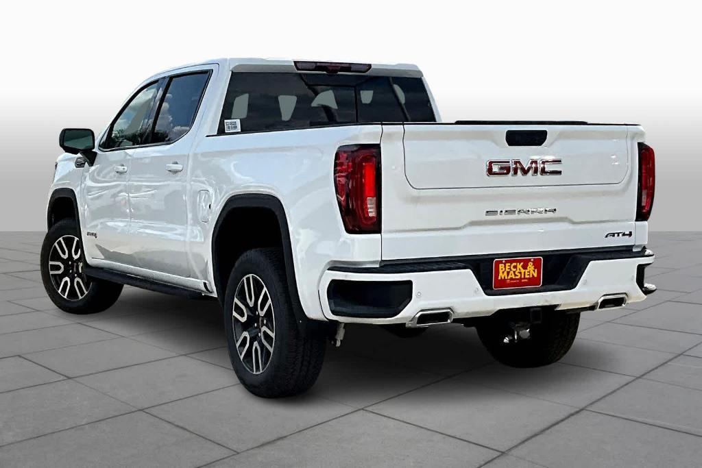 new 2025 GMC Sierra 1500 car, priced at $73,045